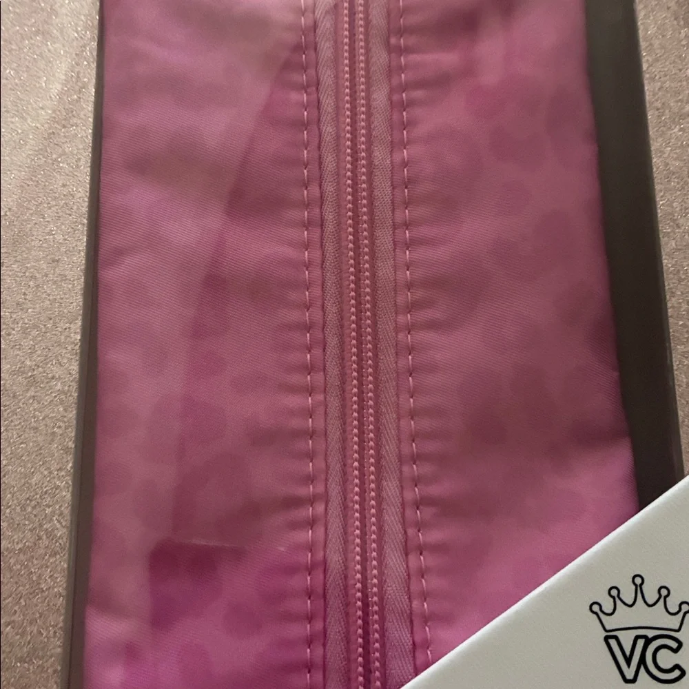 Velvet Caviar Phone Accessories Set - Hot Pink Leopard